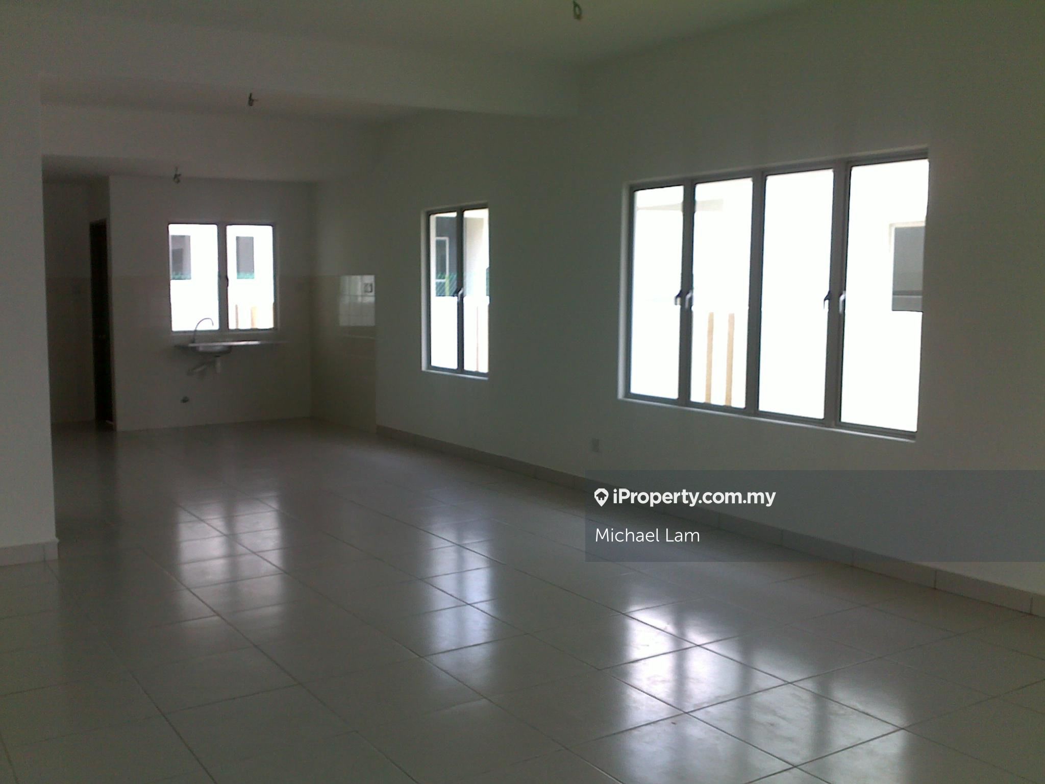 Cahaya SPK Endlot Superlink Seksyen U9, Shah Alam End lot 2sty Terrace