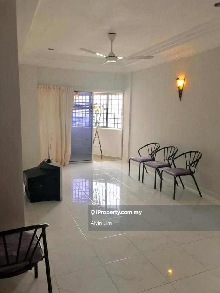 Sri Impian Apartment Apartment 3 bedrooms for rent in Johor Bahru
