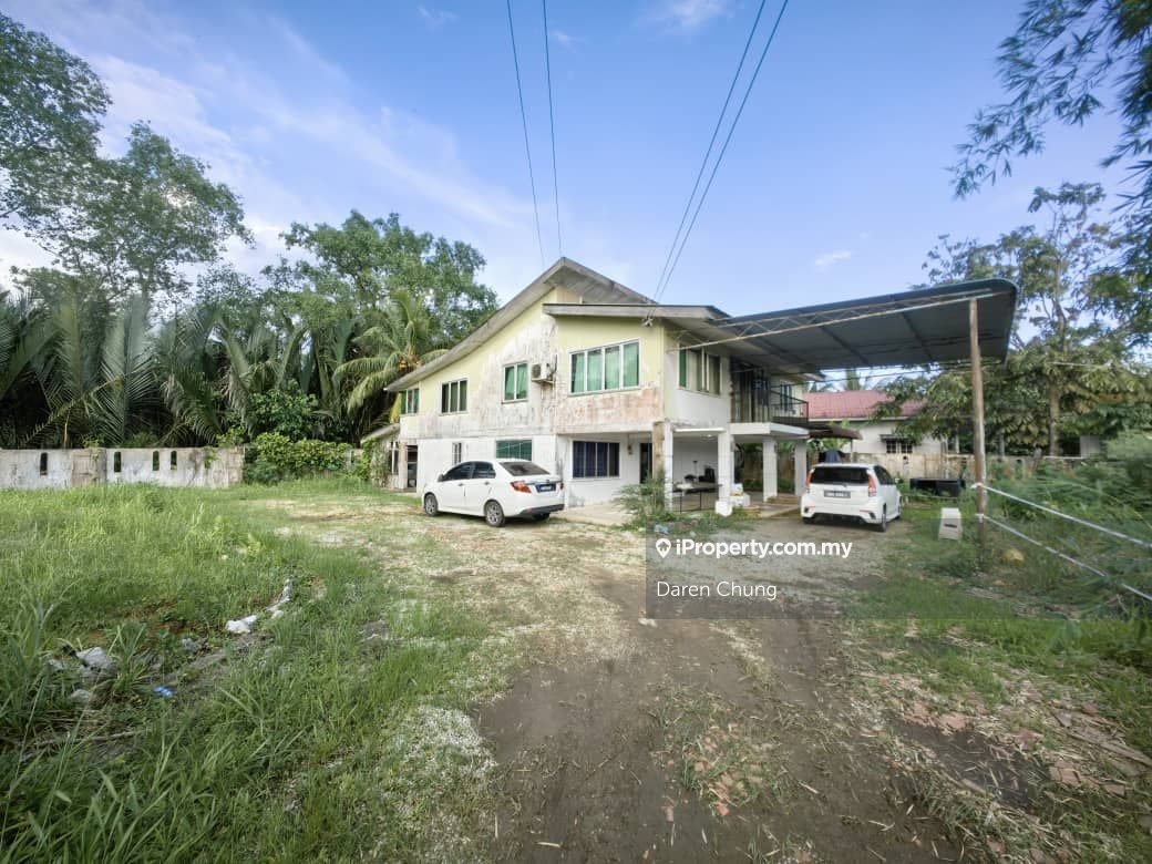 Stutong Baru Detached House For Rent, Kuching Semidetached House 6