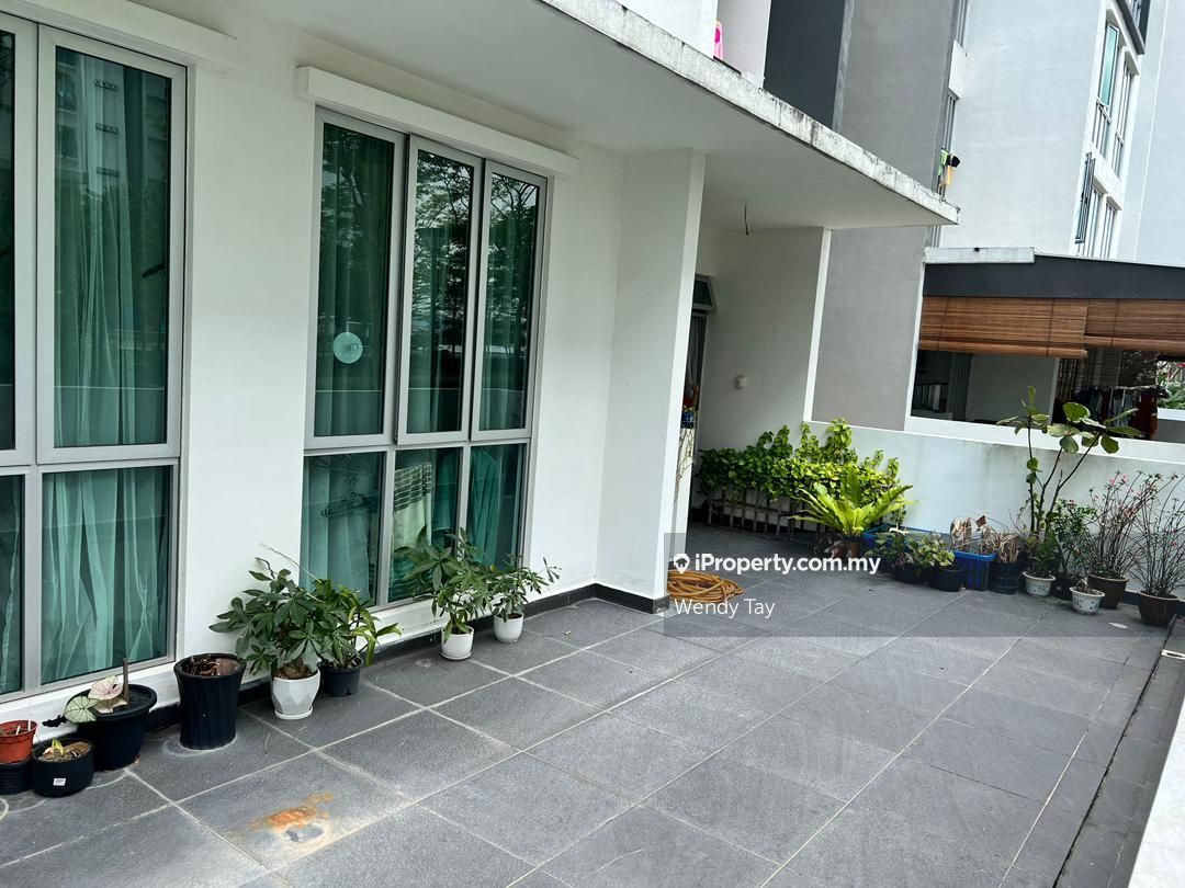 Meridin Bayvue @ Sierra Perdana Serviced Residence 3 bedrooms for rent ...