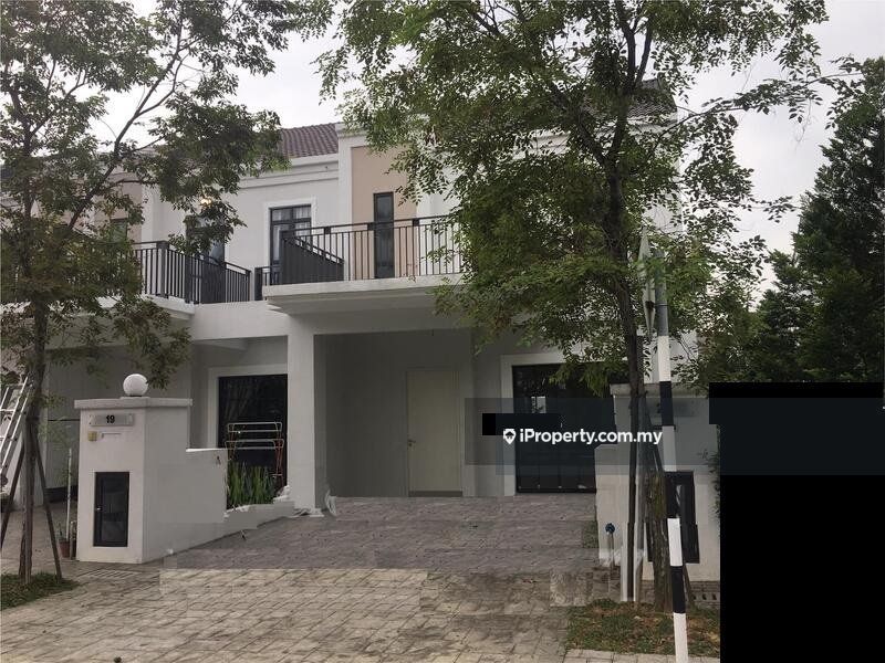 Lily Bandar Sunsuria, Sepang, Sepang End lot 2sty Terrace/Link