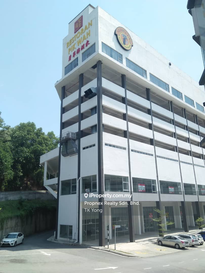 Olive Hill Business Park, Taman Bukit Serdang, Seri Kembangan Corner