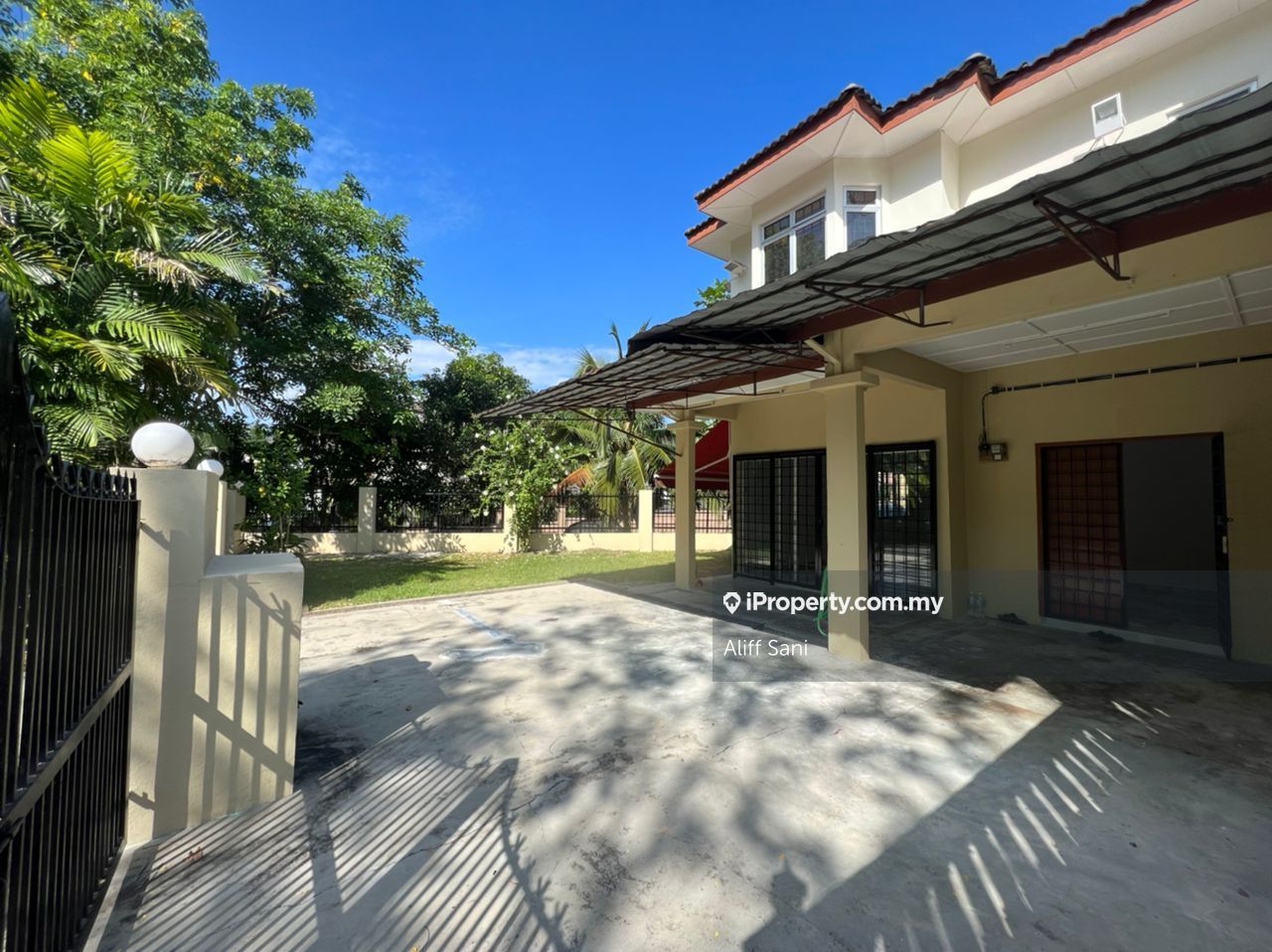 Ukay Perdana, Ampang 2sty Terrace/Link House 4 bedrooms for sale