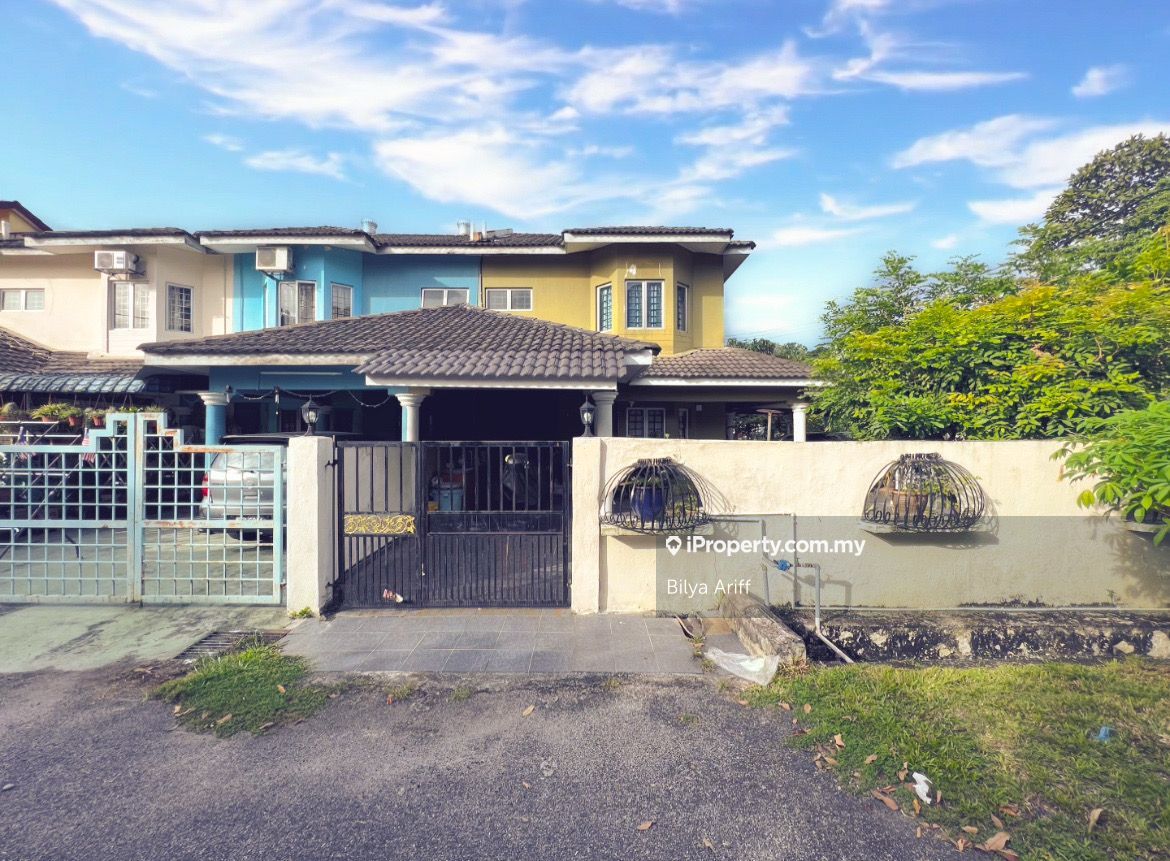 Seksyen 5 Bandar Baru Bangi, Bangi Corner lot 2sty Terrace/Link House