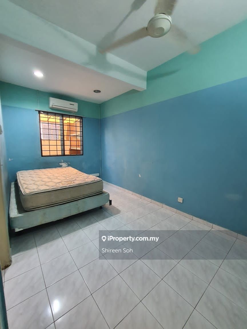 USJ 3, USJ Intermediate 2sty Terrace/Link House 4 bedrooms for rent