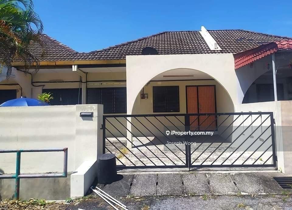 Ipoh Garden East Taman Kemuncak, Ipoh Intermediate 1sty Terrace/Link