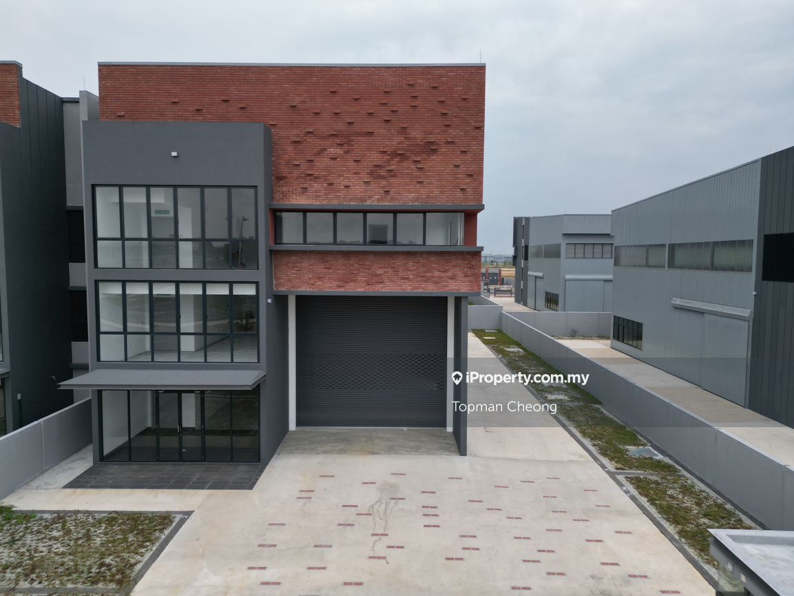 Twin Factories, Elmina Business Park, Sungai Buloh, Sungai Buloh