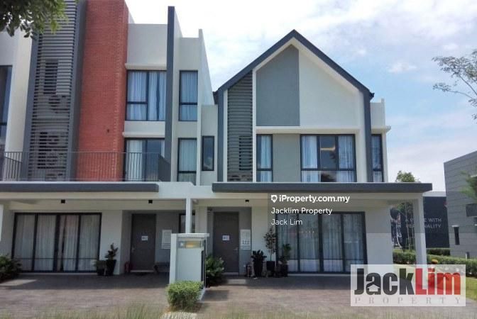 Twentyfive7 Bandar Rimbayu Eco Sanctuary Kota Kemuning Intermediate 2 Sty Terrace Link House 4 1 Bedrooms For Sale Iproperty Com My