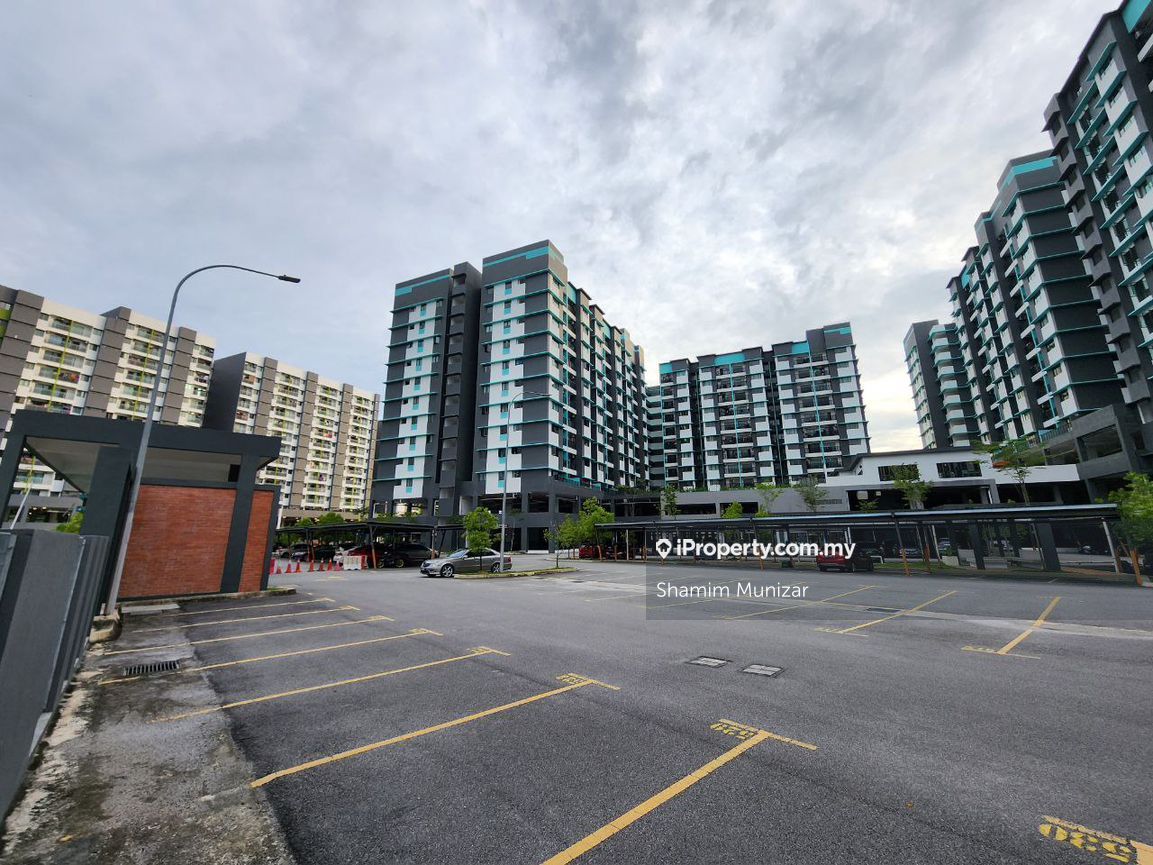 Residensi Zamrud Corner lot Condominium 3 bedrooms for sale in Kajang ...