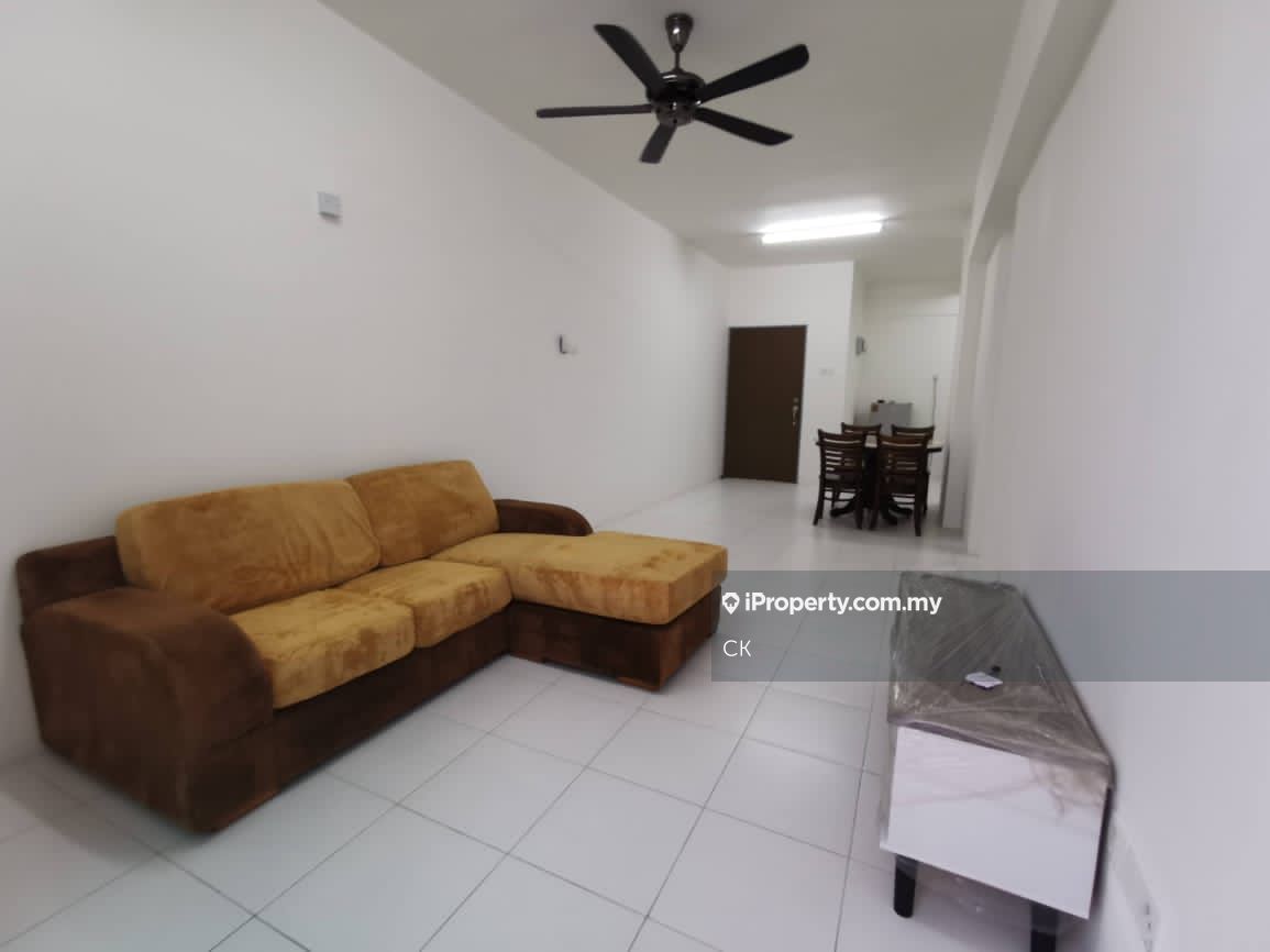 Palma Laguna Intermediate Apartment 4 bedrooms for rent in Perai