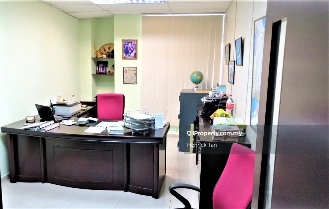 Regalia Business Centre Usj Usj Shop Office For Sale Iproperty Com My