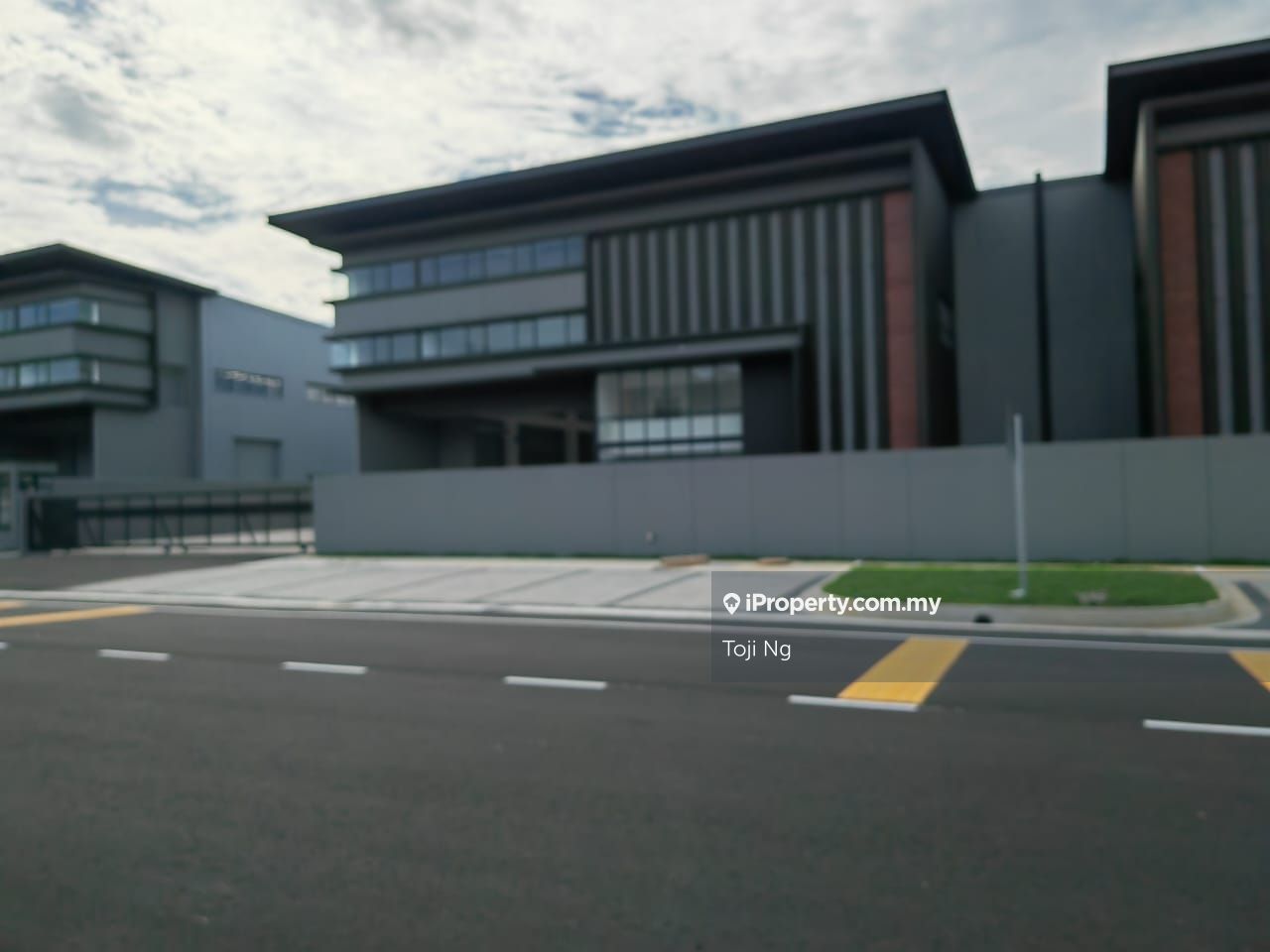 Semi-D Factory in Shah Alam — photo 7 of 8