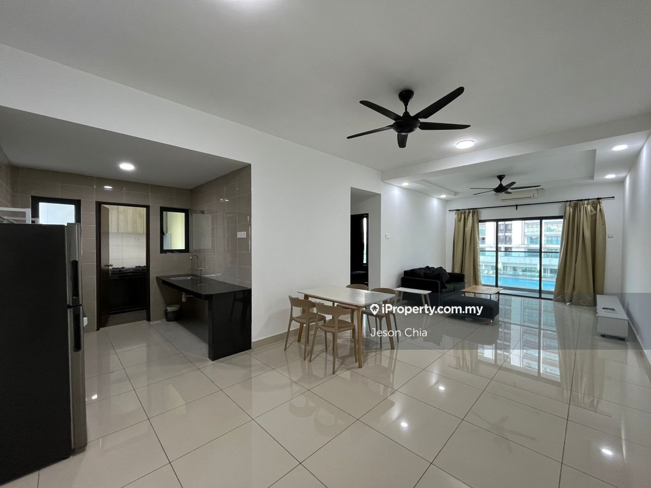 Landmark Residence Corner lot Serviced Residence 3 bedrooms for rent in