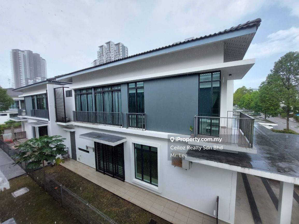 Senibong Cove Isola Mansion Grandeur WaterEdge, Senibong Intermediate