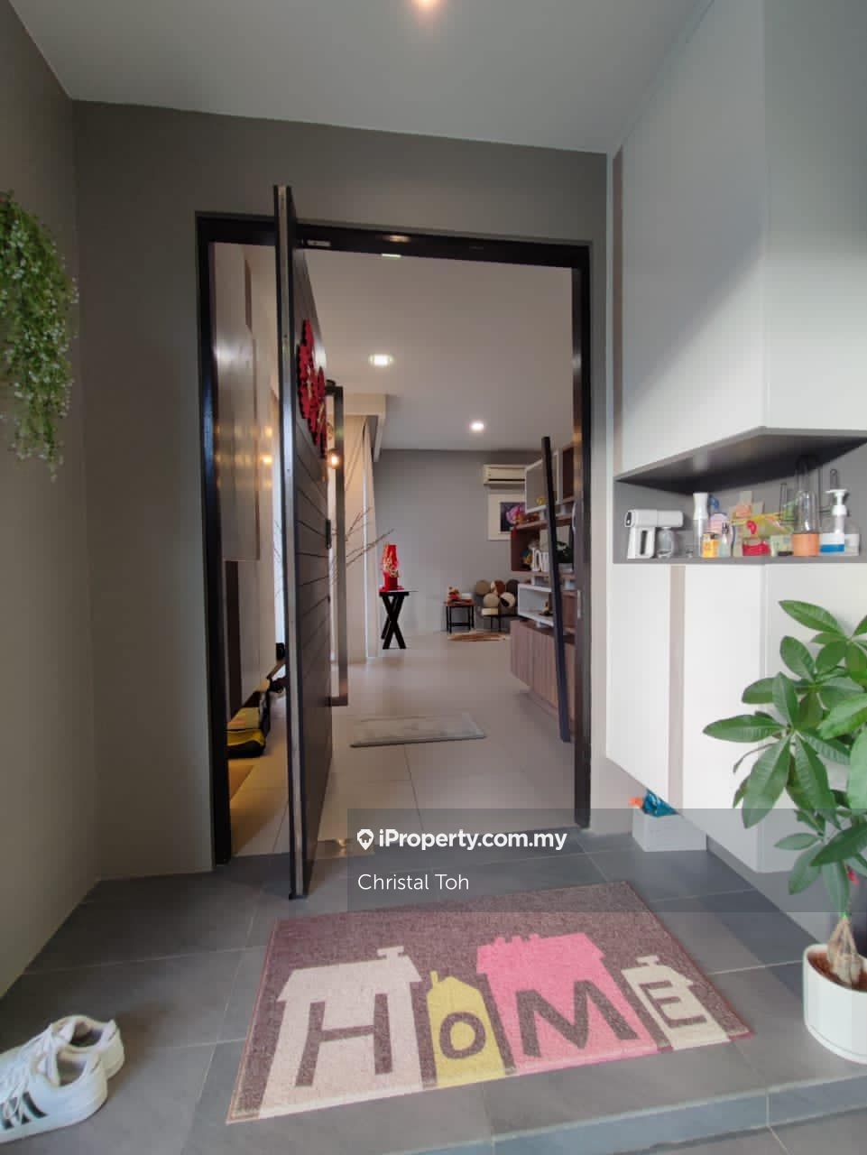 Tabuan Tranquility, Kuching Semidetached House 4 bedrooms for sale