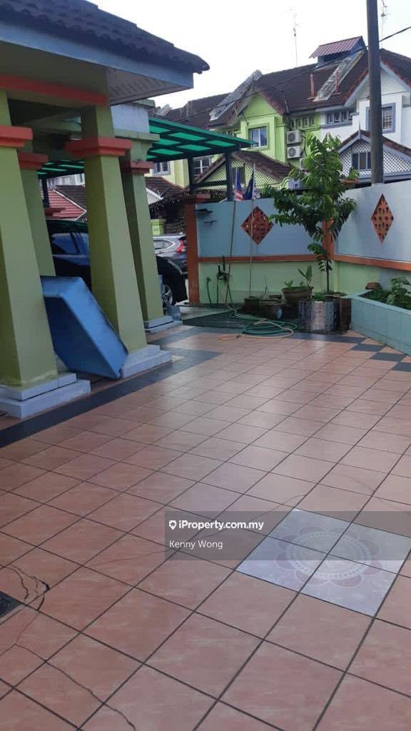 Taman Bukit Dahlia, Pasir Gudang Corner lot 2sty Terrace/Link House 4