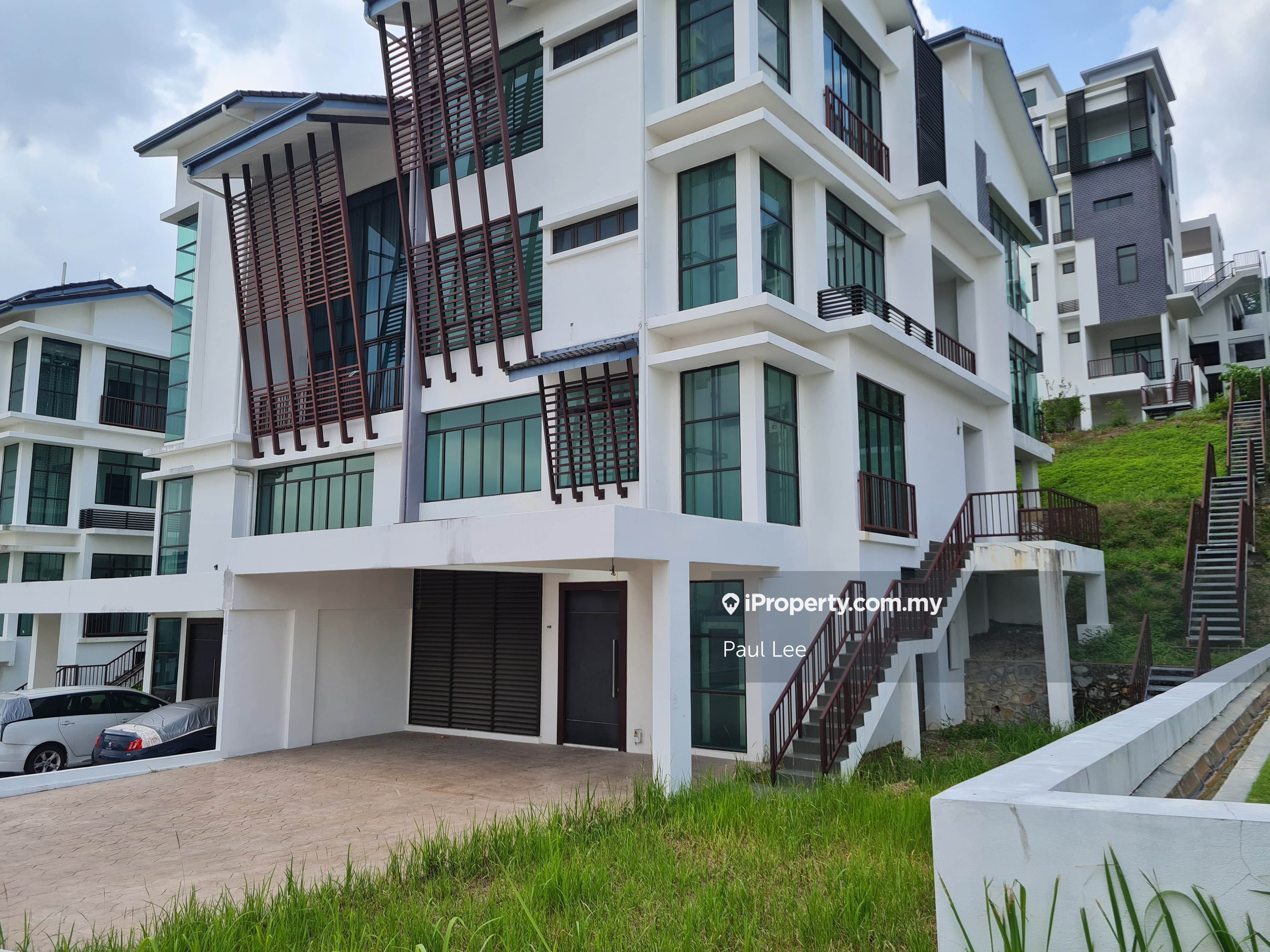 Kingsley Hills, Putra Heights Intermediate Semidetached House 5+1