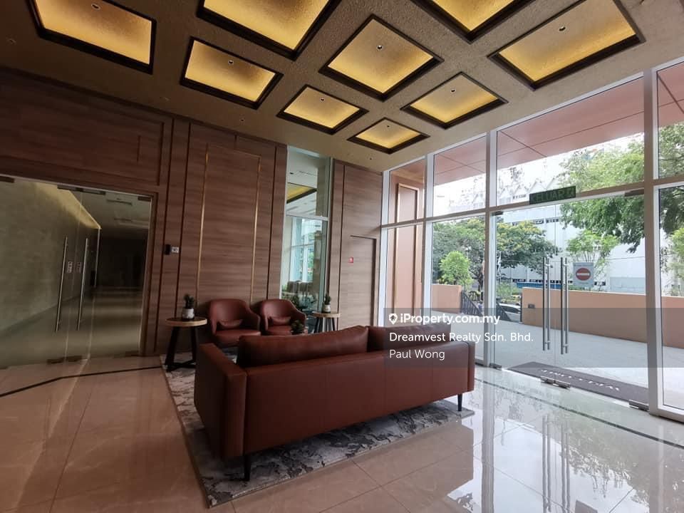 Pinnacle, Sri Petaling