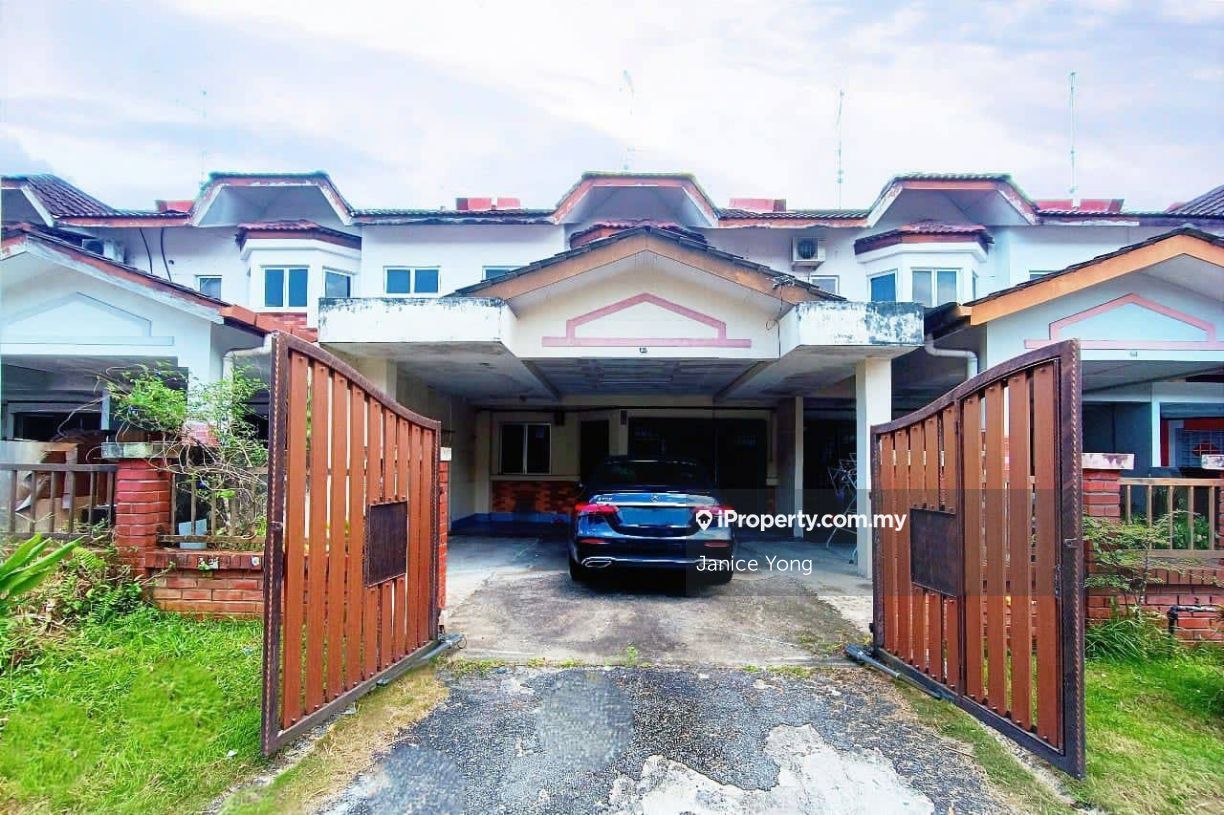 Bandar Indahpura Kulai Jalan Teratai 36/16, Kulai 2sty Terrace/Link