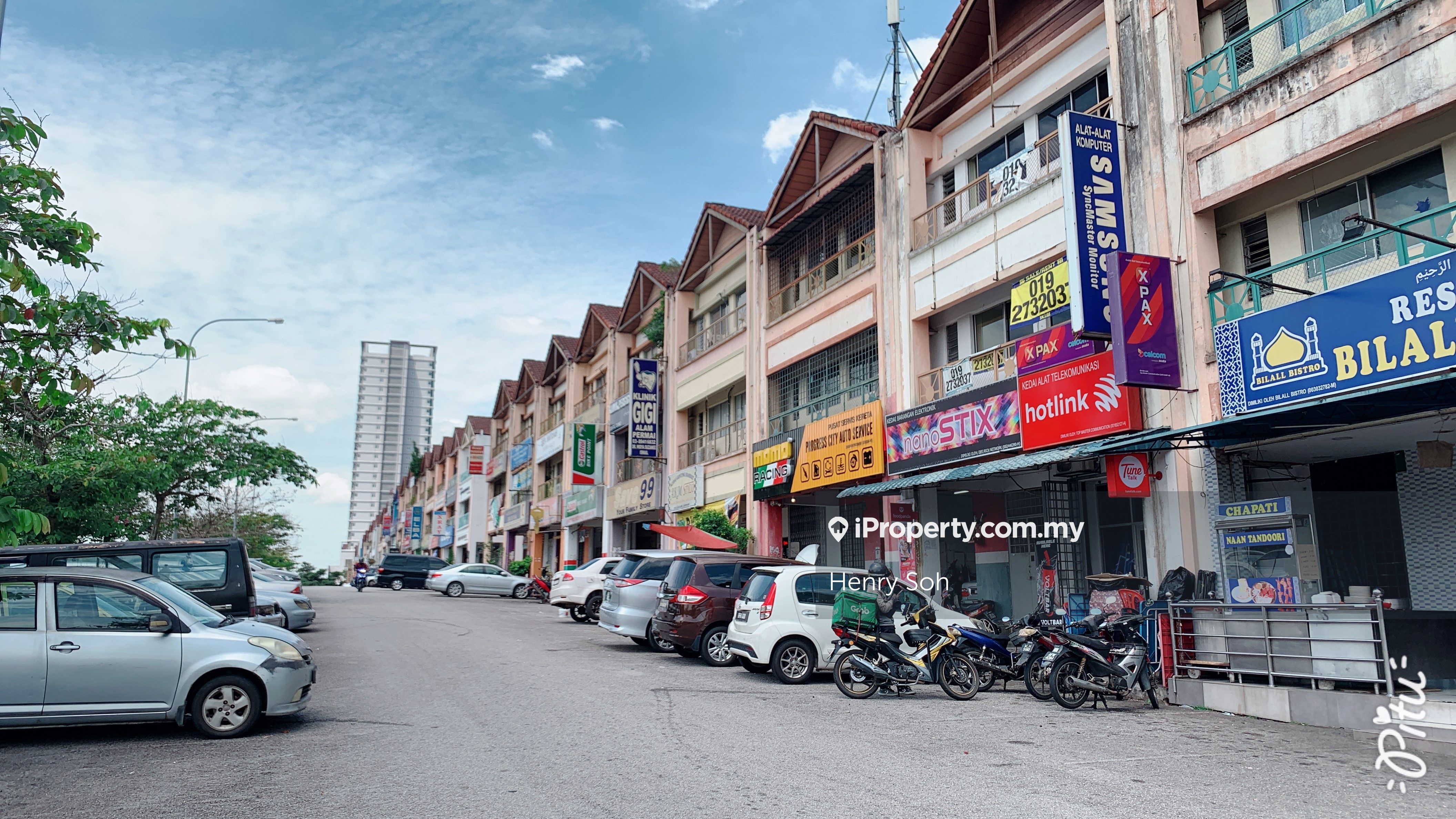 TAMAN PUTRA PERMAI, Equine Pinggiran Putra Walk, Lestari Perdana Seri ...