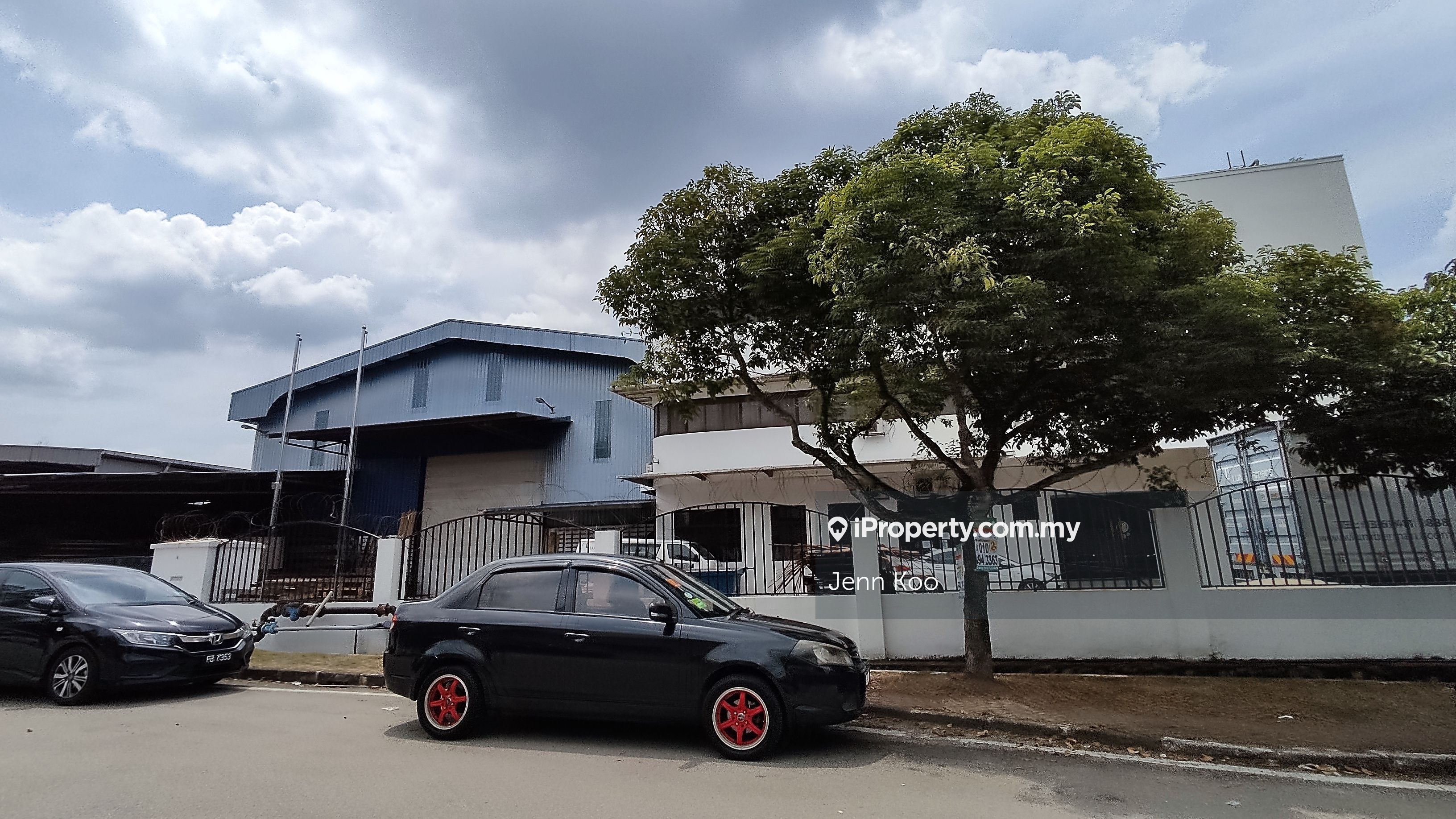 Exclusive Corner Detached Factory For Sale Kota Damansara, Sungai Buloh