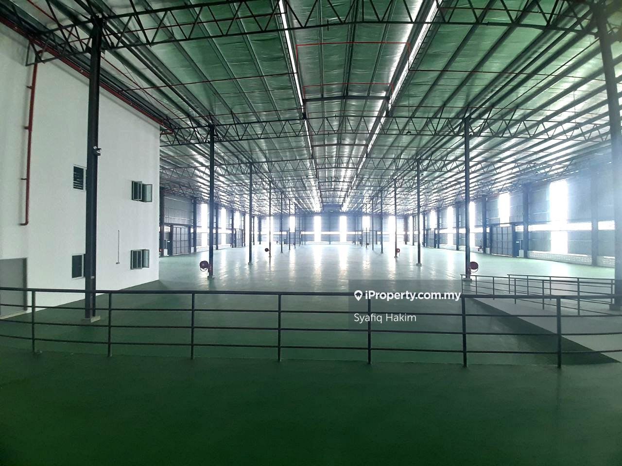Facing Open Detached Warehouse/Factory for Rent at Proton City Tanjung Malim, Proton City