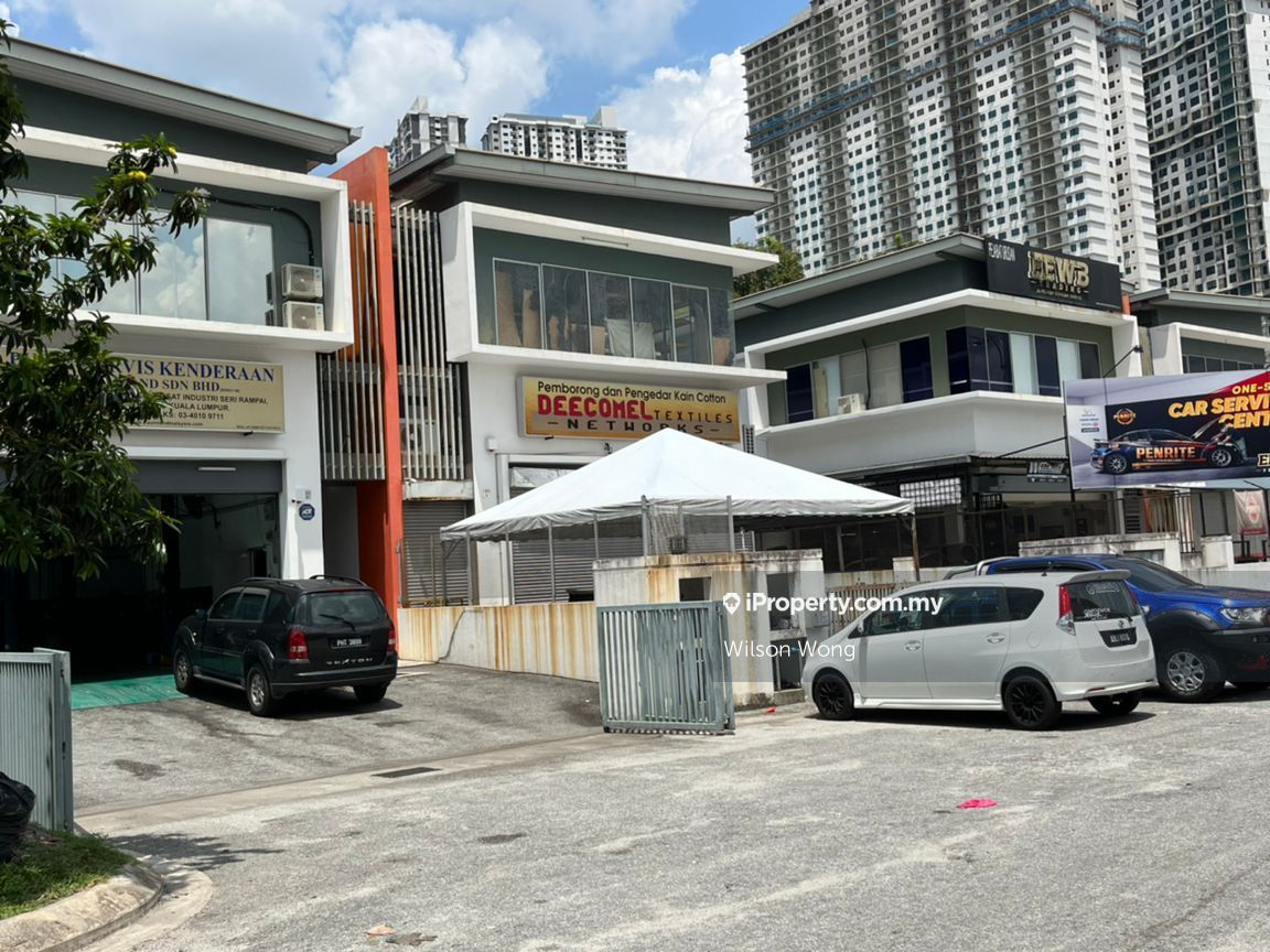 Pusat Industri Sri Rampai, Taman Sri Rampai, Setapak Corner lot Semi D