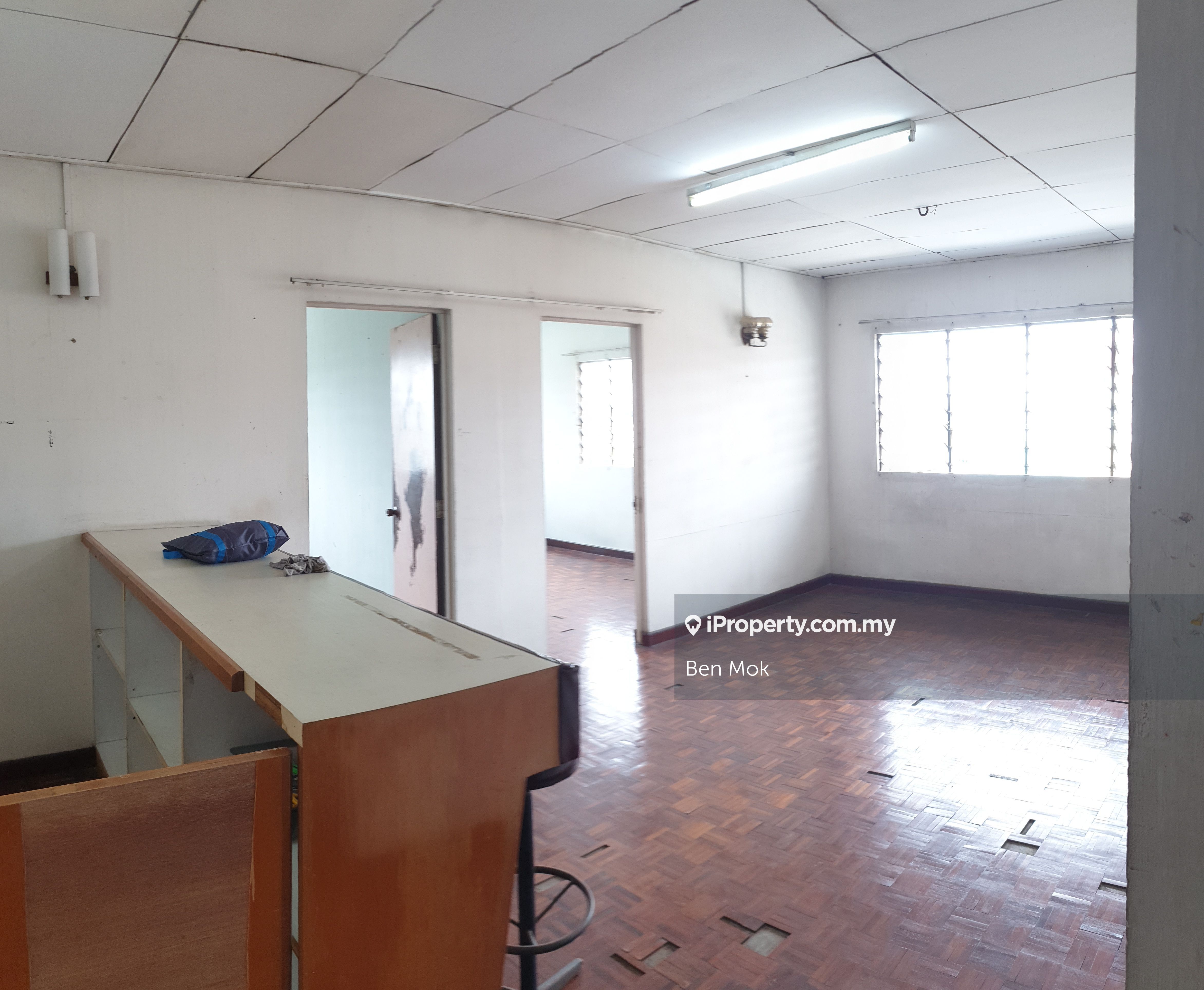 Flat Pkns Seksyen 8 Shah Alam For Sale Rm165000 Iproperty Malaysia 6198