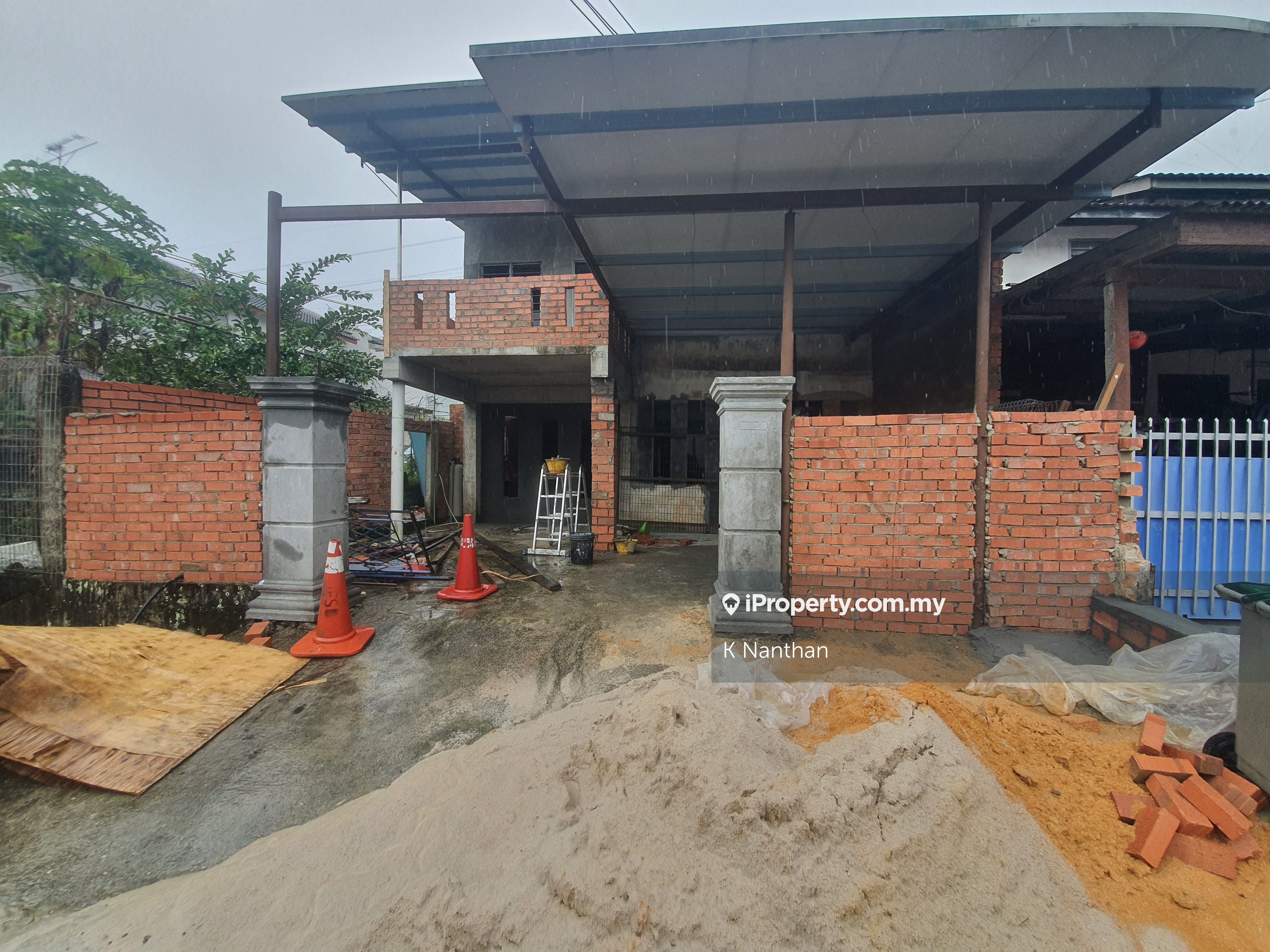 Saleng Taman Muhibbah Double Storey Corner (Lwc), Kulai Corner lot 2
