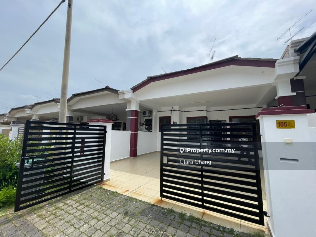 Taman kluang indah , Kluang 1sty Terrace/Link House 4 bedrooms for