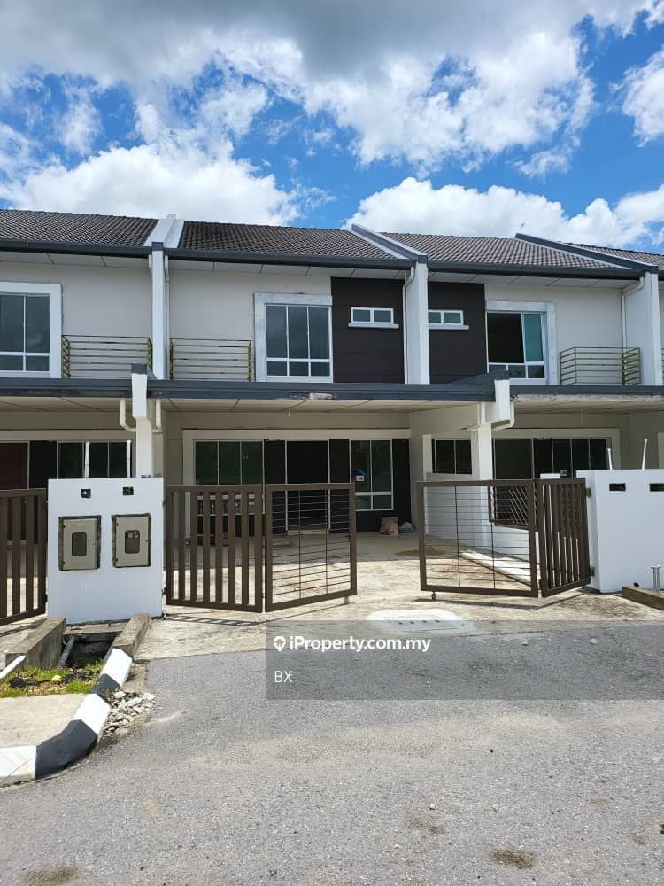 Kuching 2-sty Terrace/Link House 4 bedrooms for sale | iProperty.com.my