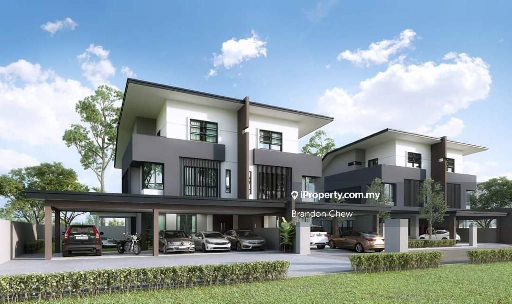 Kuching Semidetached House 5 bedrooms for sale