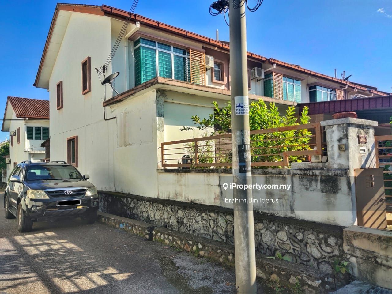 Taman Villa Pelangi Semenyih, Semenyih End lot 2sty Terrace/Link House 4+1 bedrooms for sale
