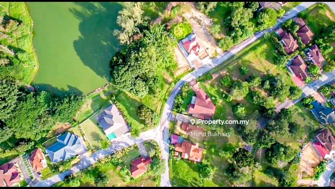 Bayu Lake Homes Mantin With Clubhouse Facilities, Mantin Residential