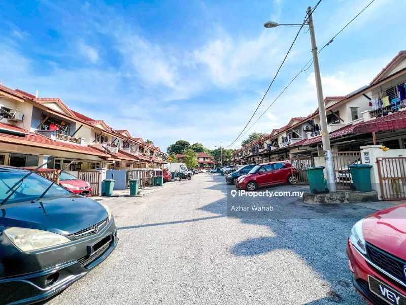 Bayu Parkville, Taman Balakong Jaya, Seri Kembangan Intermediate