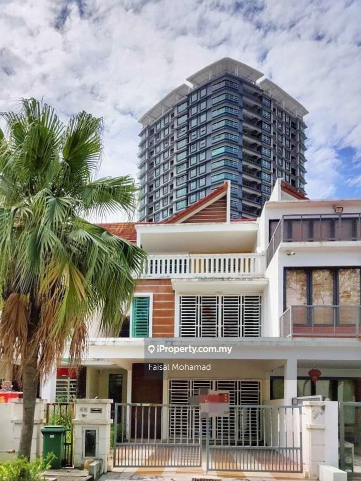Tanjung Tokong, Tanjung Bungah 3-sty Terrace/Link House 6 bedrooms for