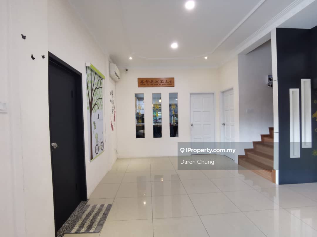 Uni Garden Double Storey House For Rent, Kuching 2-sty Terrace/Link ...