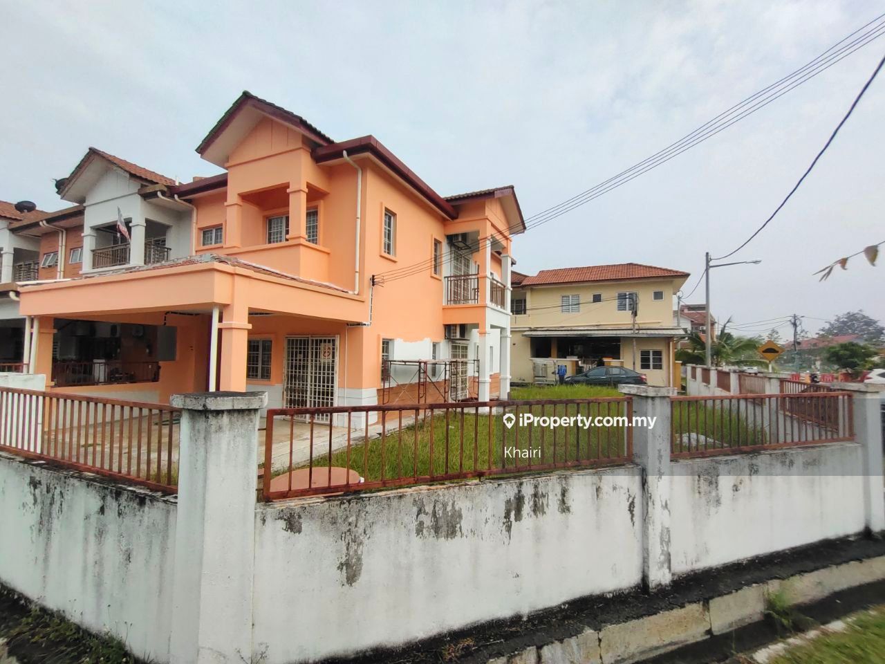 Taman Seri Alam, Bandar Saujana Utama, Sungai Buloh Corner lot 2sty Terrace/Link House 4