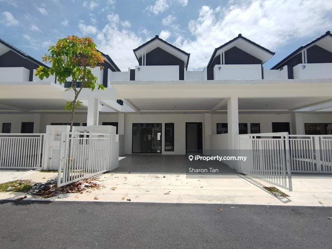 Sendayan resort homes lunaria double storey sale, Bandar Sri Sendayan 2