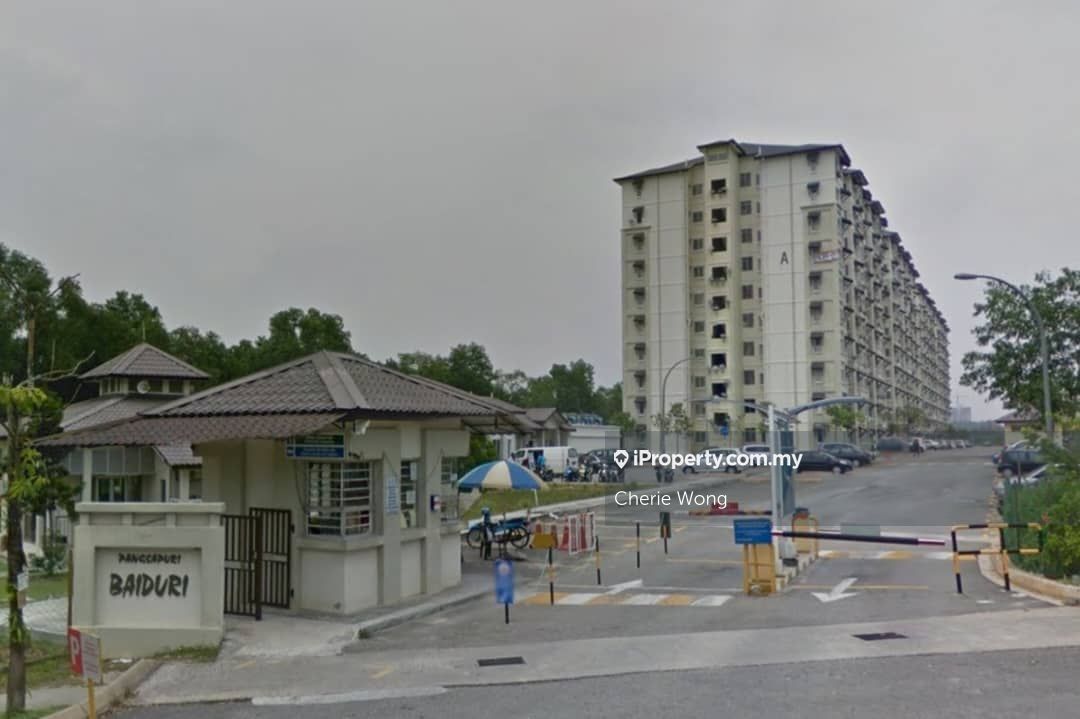 Baiduri Court Apartment Intermediate Apartment 3 bedrooms for sale in