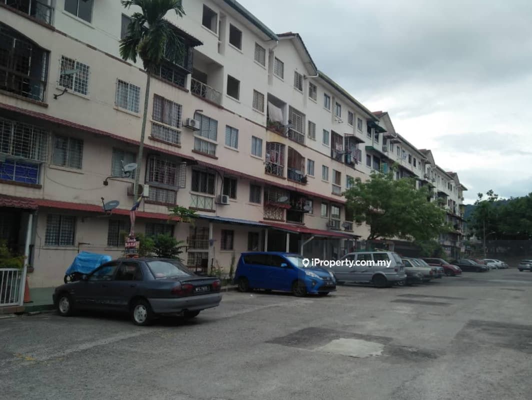 Symphony Court Intermediate Flat 3 Bedrooms For Sale In Ampang Selangor Iproperty Com My