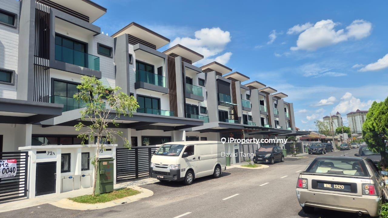 Kepong baru, Kepong Corner lot 3sty Terrace/Link House 6 bedrooms for