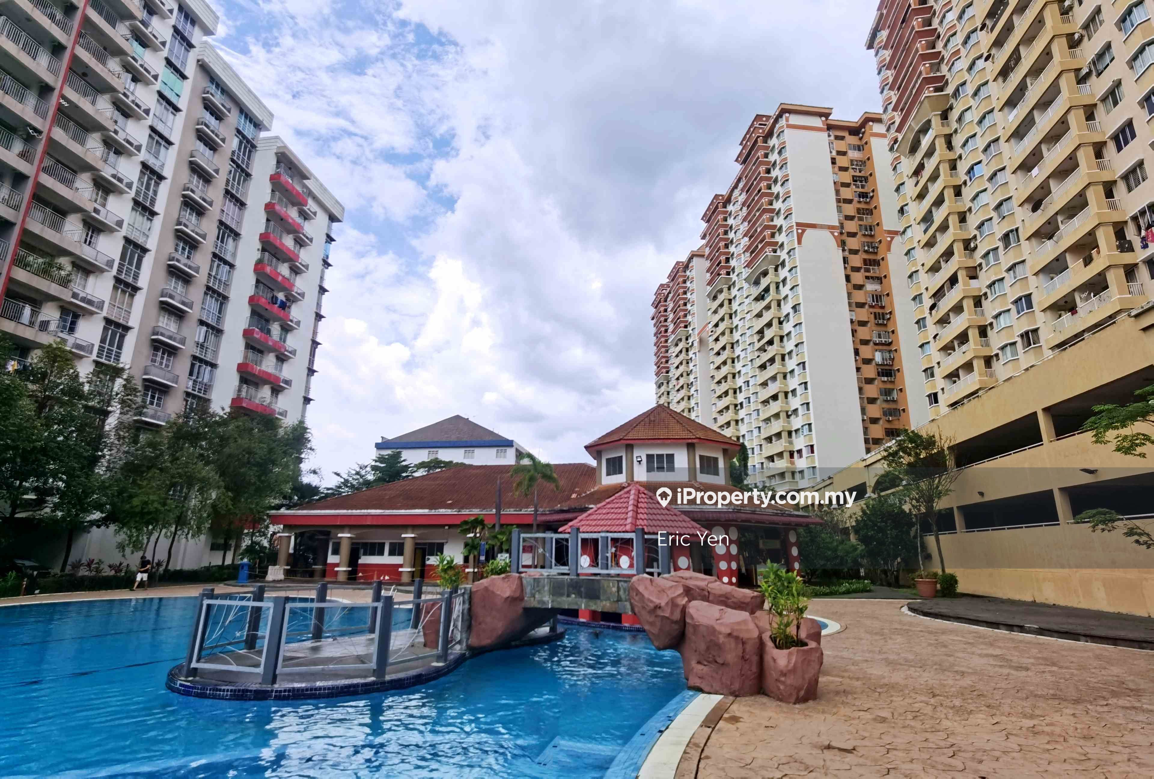 Koi Tropika Corner Lot Condominium 3 Bedrooms For Sale In Puchong 