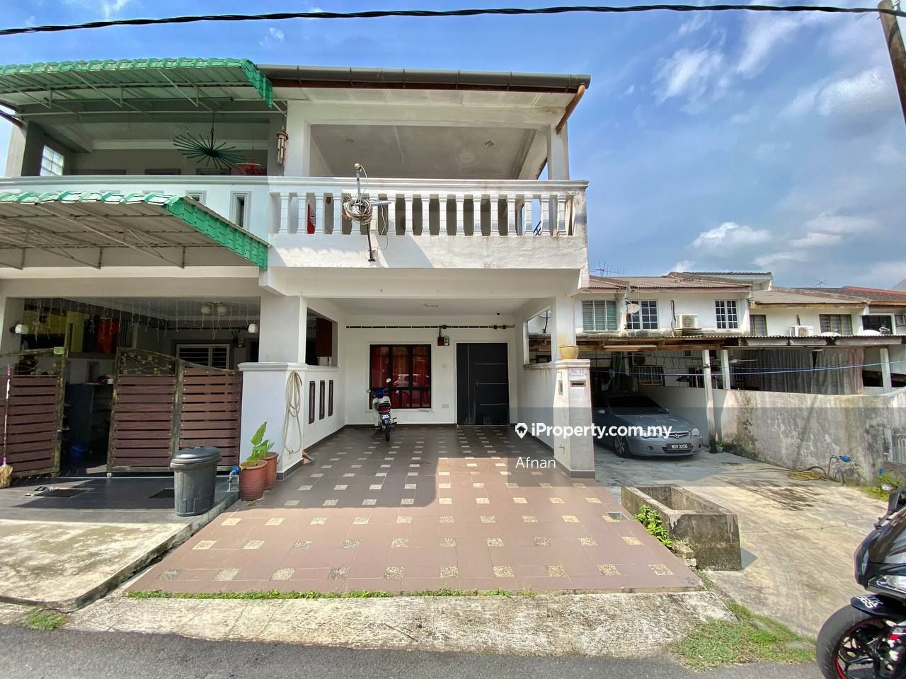 Hulu Langat 2-sty Terrace/Link House 2 bedrooms for sale | iProperty.com.my