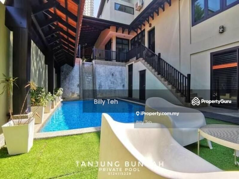 Tanjung Bungah Intermediate Semidetached House 5+1 bedrooms for rent