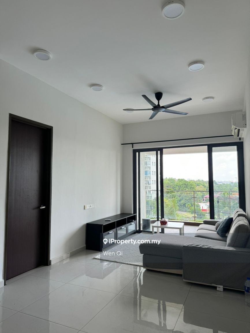 Bay Point Country Garden Danga Bay Condominium 2 bedrooms for rent in
