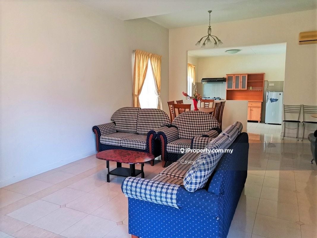 Leisure Farm Gelang Patah Townhouse For Sale, Gelang Patah for sale