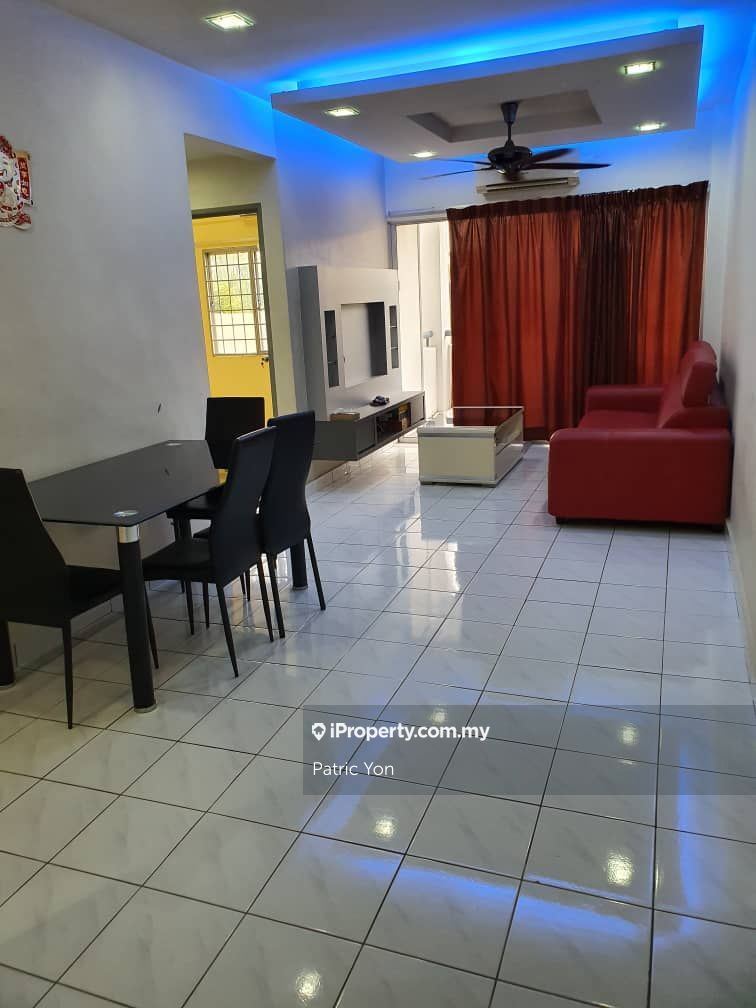 Suria Kipark Damansara Apartment 3 bedrooms for sale in Kepong, Selangor