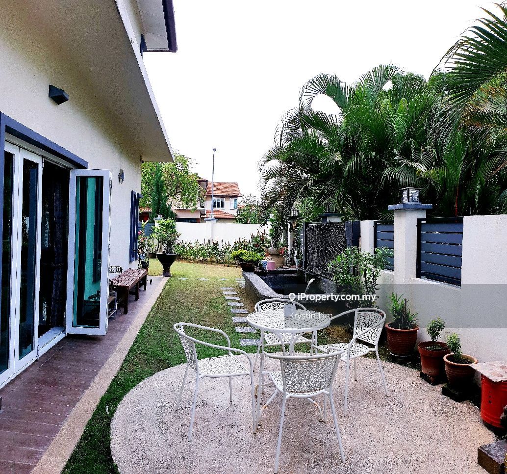 Canal Gardens Kota Kemuning, Kota Kemuning Corner lot 2sty Terrace