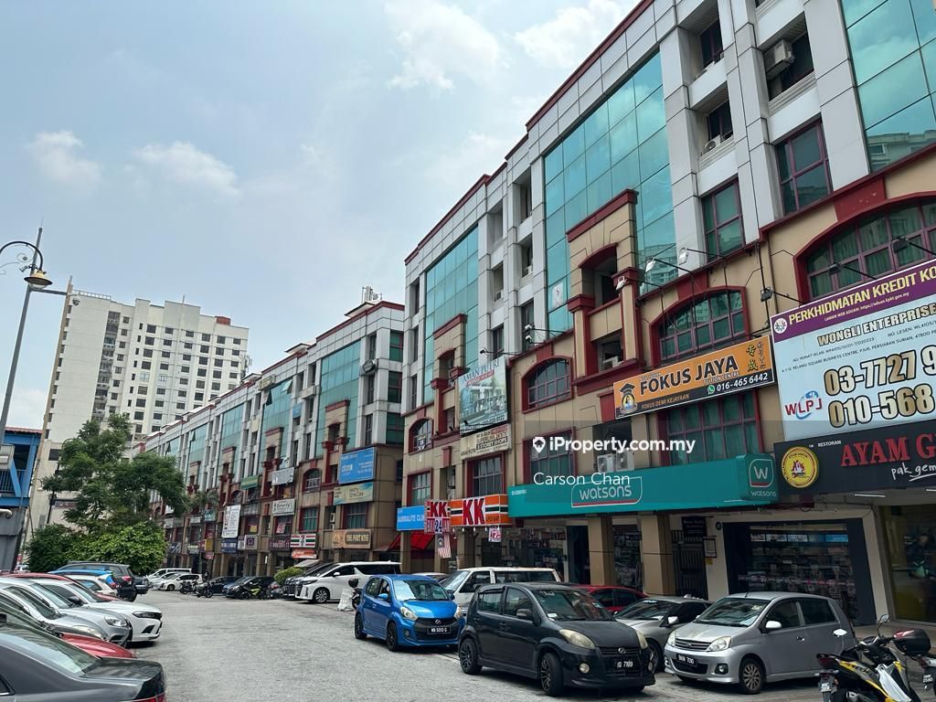 Pelangi Square, Pelangi Damansara, 6 Storey Building, Main Road, 4.3